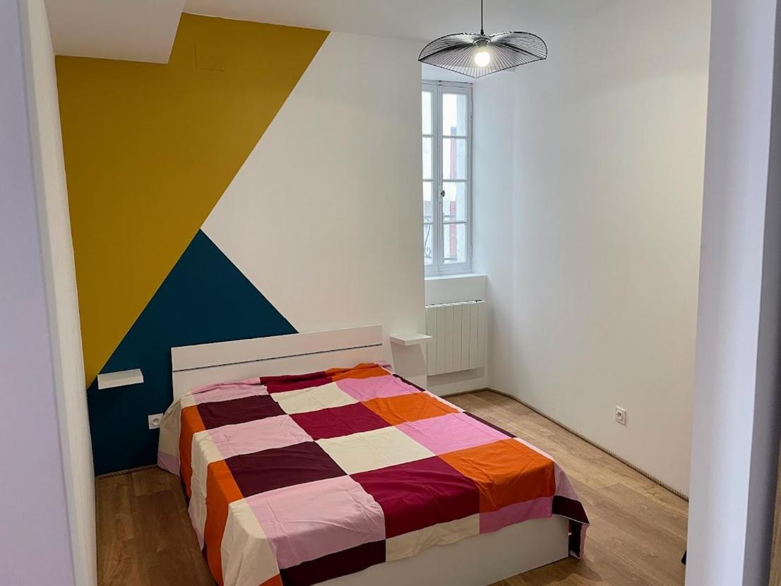 Le Colore- T2 Confortable Avec Vue Sur Нерак Экстерьер фото